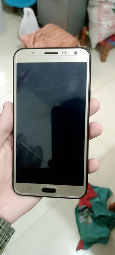Samsung Mobile J7 Core
