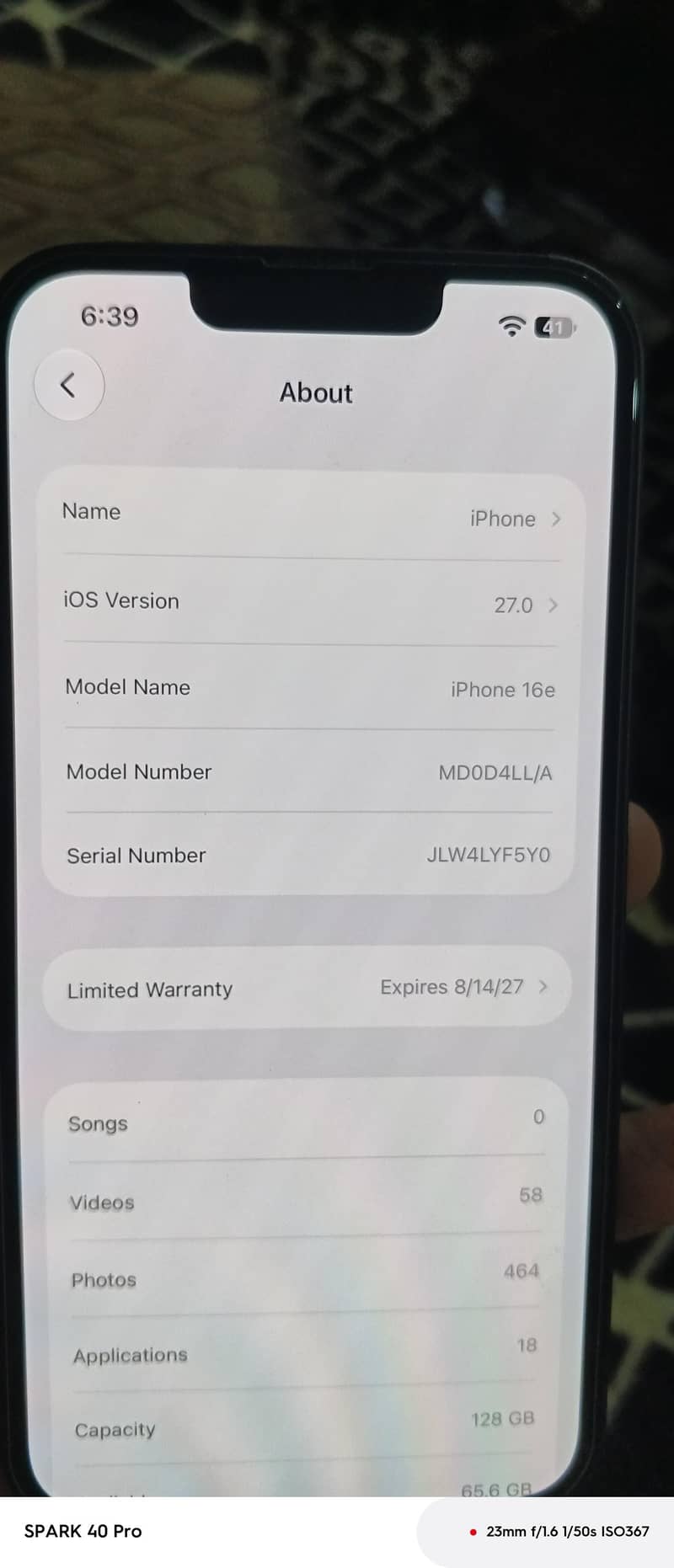 Apple iPhone 16e 2