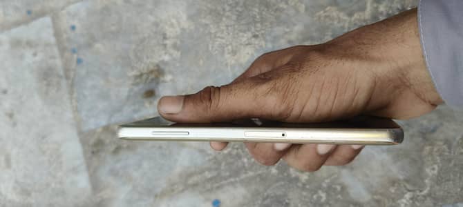 Samsung Galaxy A08
