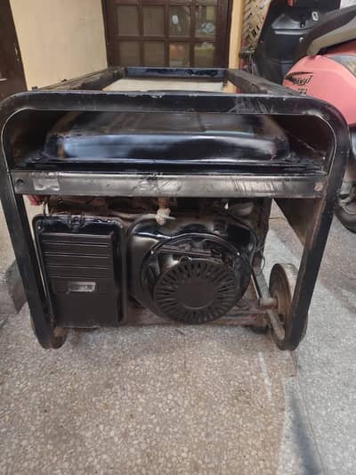 5 KVA DYNAMAC Generator – For Sale