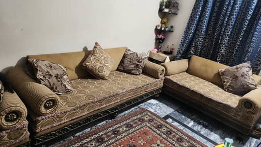 6 Seater Sofa Set with Table