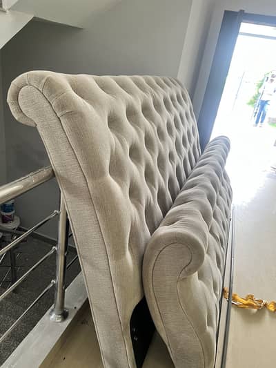 Chenone King Bed