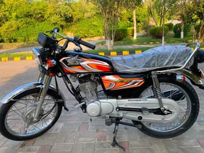 Honda 125cc argent for sale bike hai model 2022