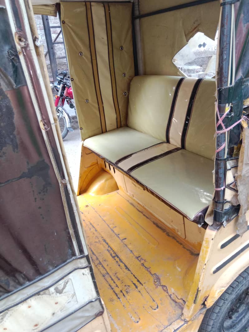 auto rickshaw 7