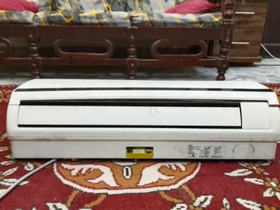 Haier 1 ton