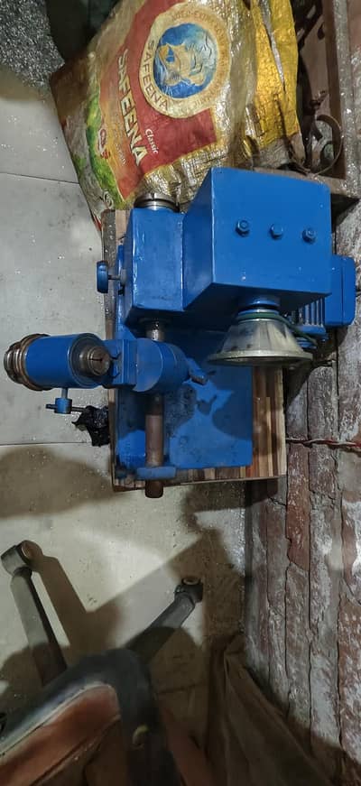 tool grinder CNC cutter machine