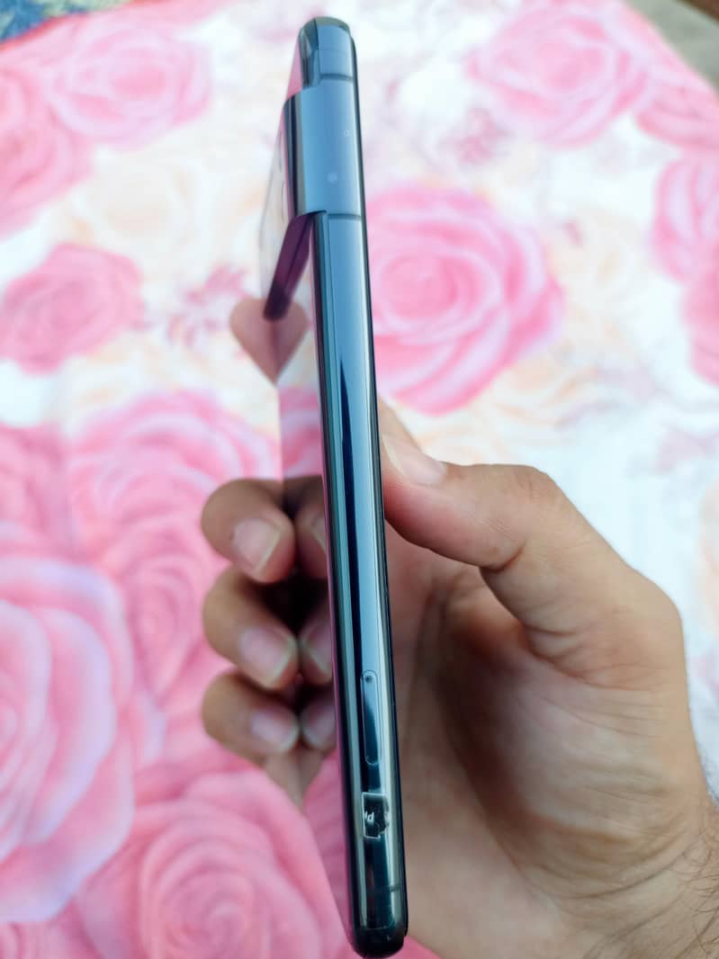 Google Pixel 8 Pro 4