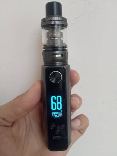 Vaporessor Target 100 for sale like new condition best device Somke