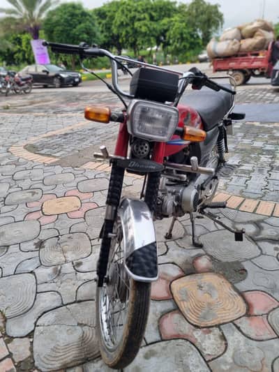 Yamaha Dhoom YD-70 (2010 Model) ~Excellent Condition 10/10~Urgent Sale