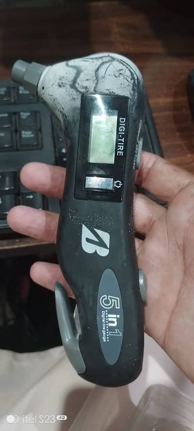 Tyre Pressure Gauge - BANGWEIER Digital Tire Pressure Gauge