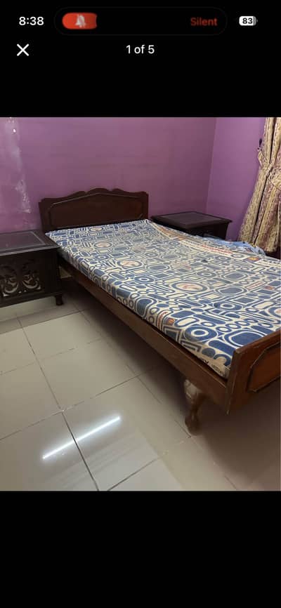 Single bed wooden