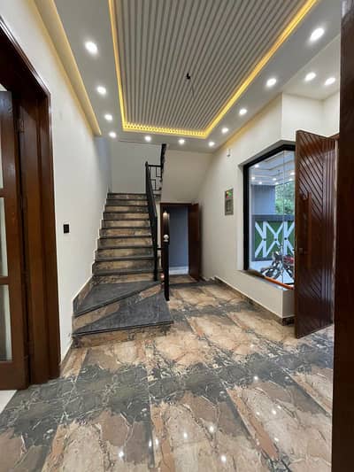 10 Marla Upper new Portion For Rent Wapda Town Phase 2, Multan