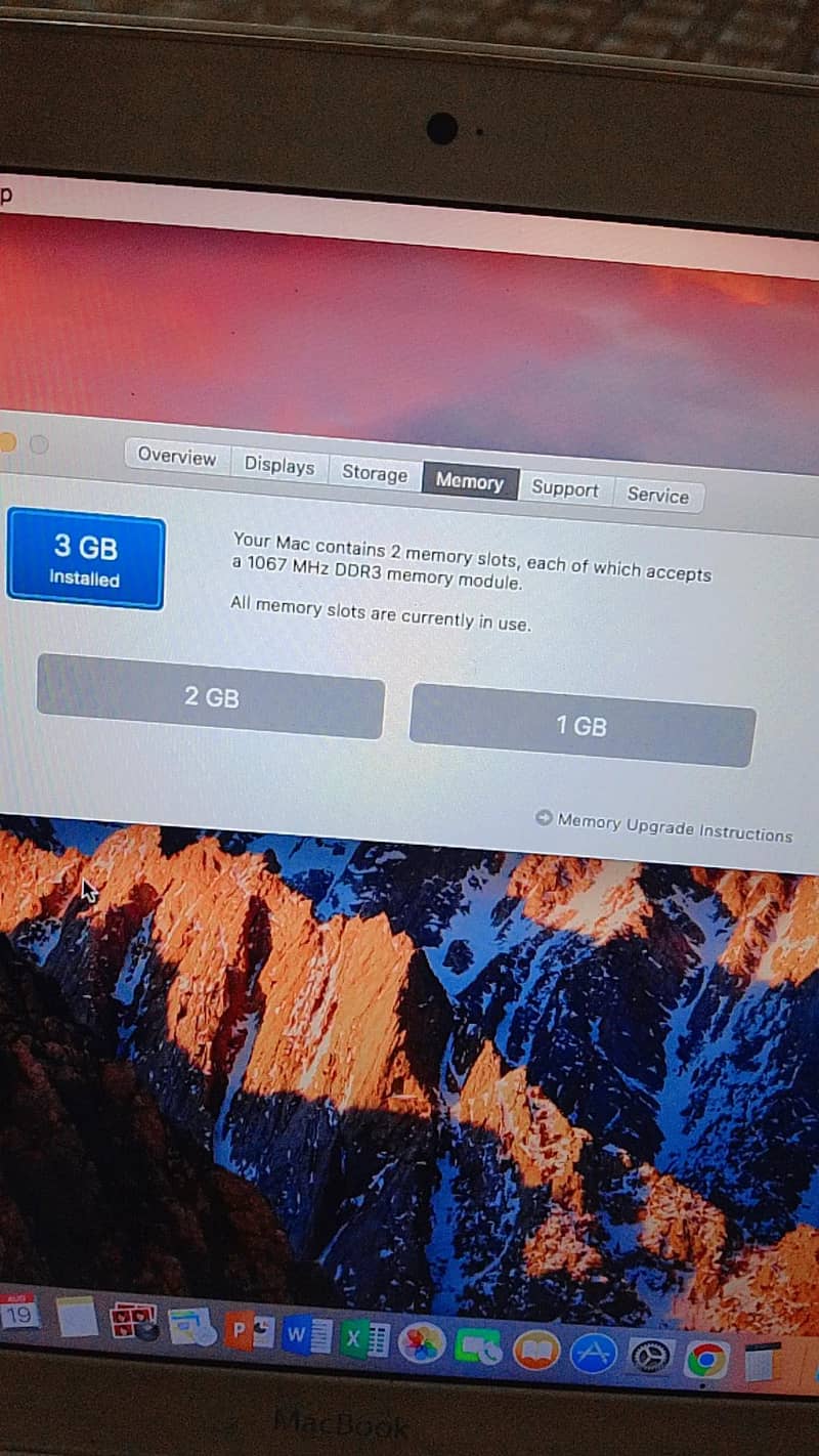 Apple MacBook 8