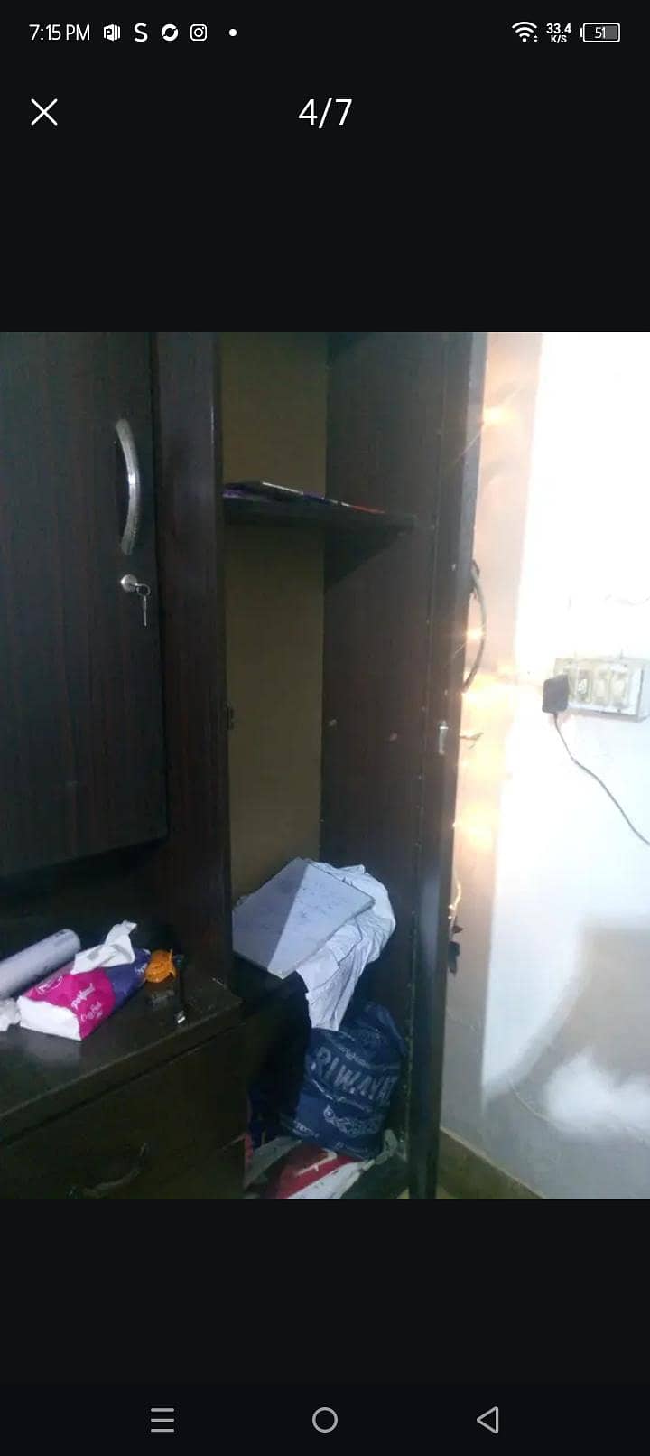 DRESSING TABLE 2