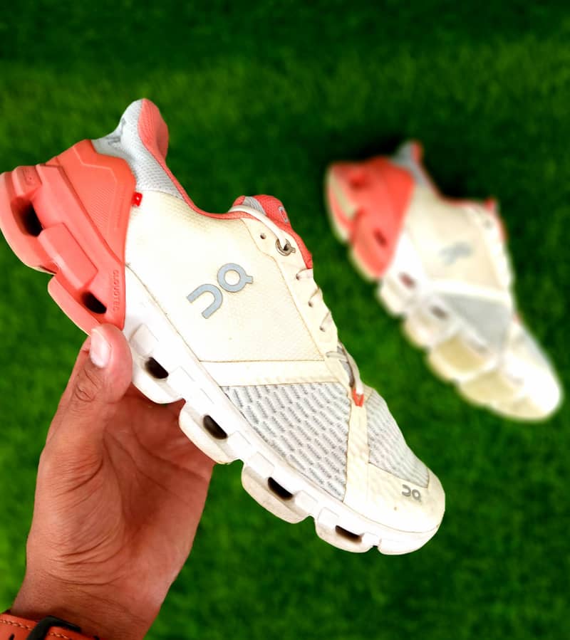  On Cloudflyer "Swiss Engineering" Performance Runners  0