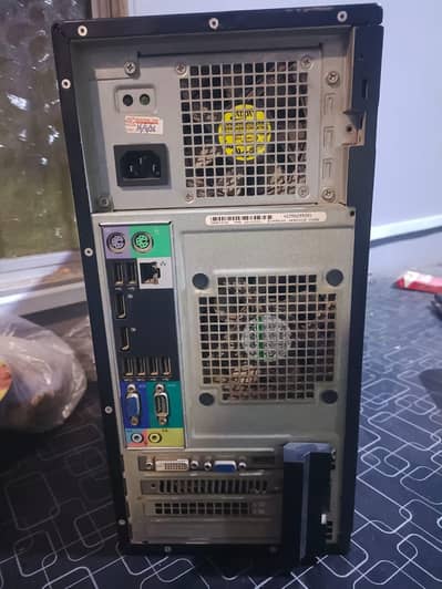 Dell . core i7 intel(R)