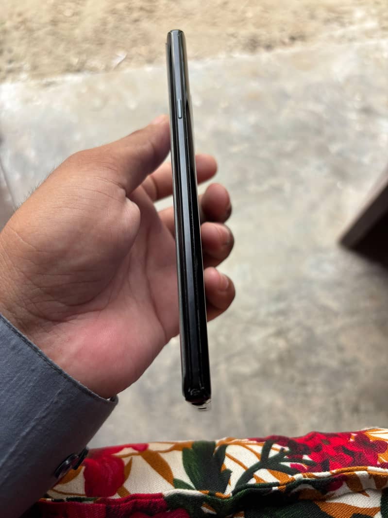 Samsung Mobile Note 9 1