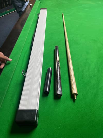 Snooker cue stick