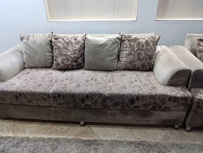 6-Seater Sofa Set (3+2+1) in Excellent Condition