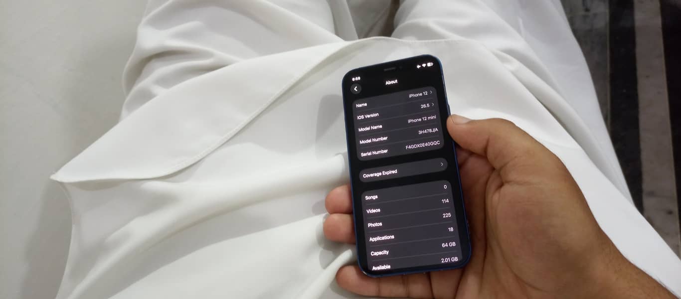 Apple iPhone 12 mini 1