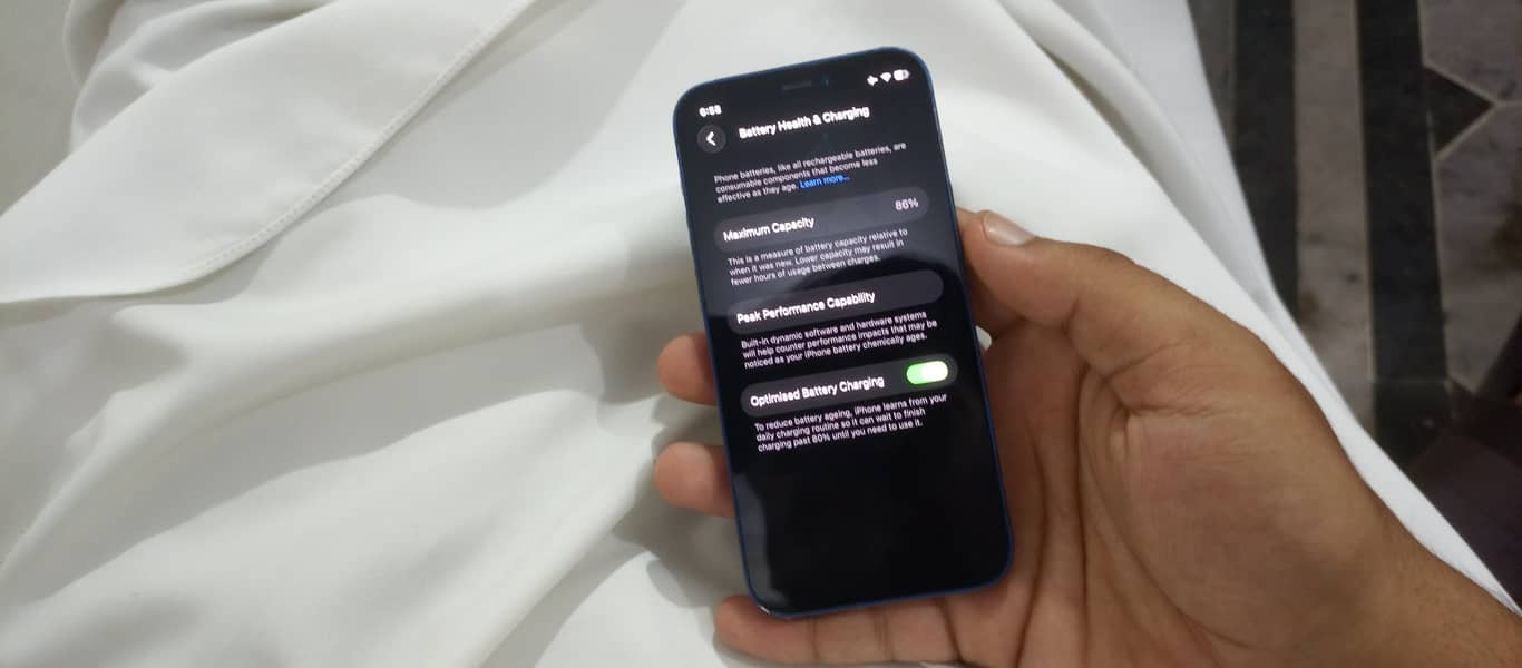 Apple iPhone 12 mini 4