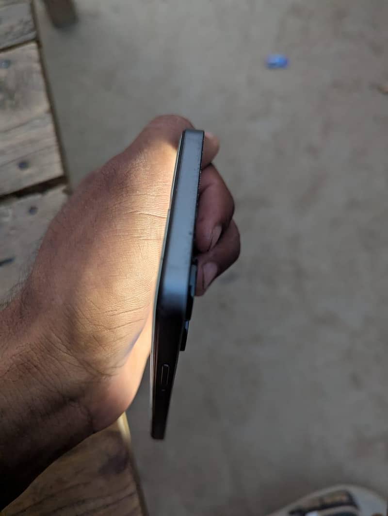 Realme Note 60x 4