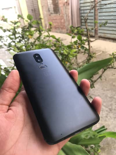 One Plus 6