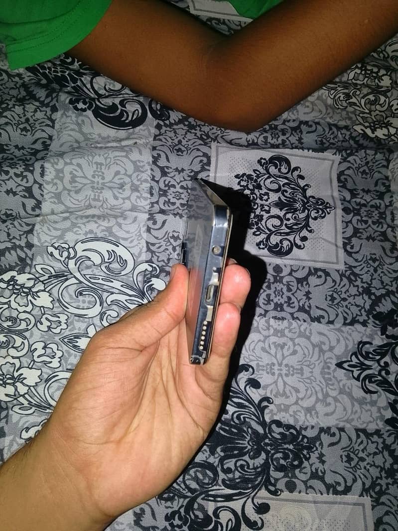 Tecno CAMON 20 4