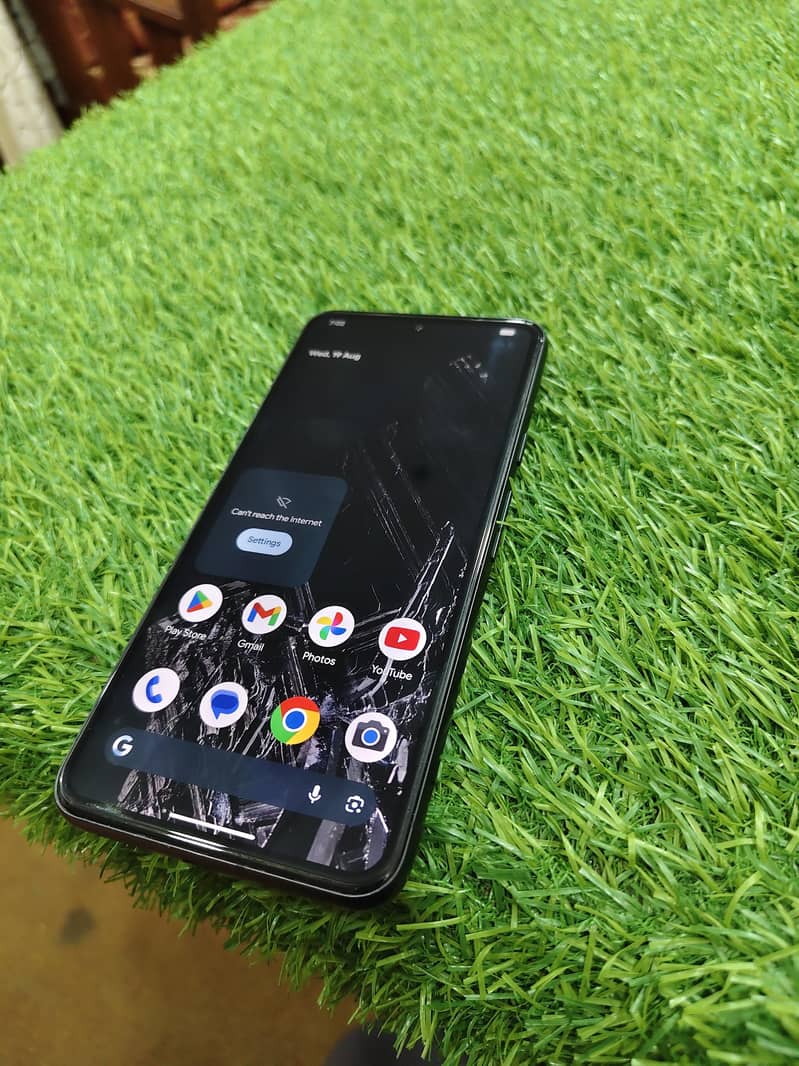 google pixel 8 5