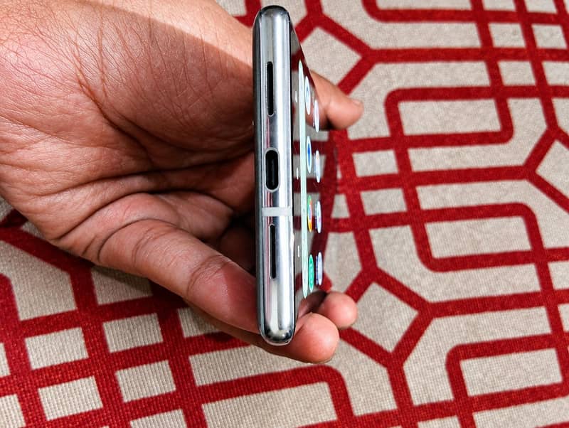 Google Pixel 6 Pro 2