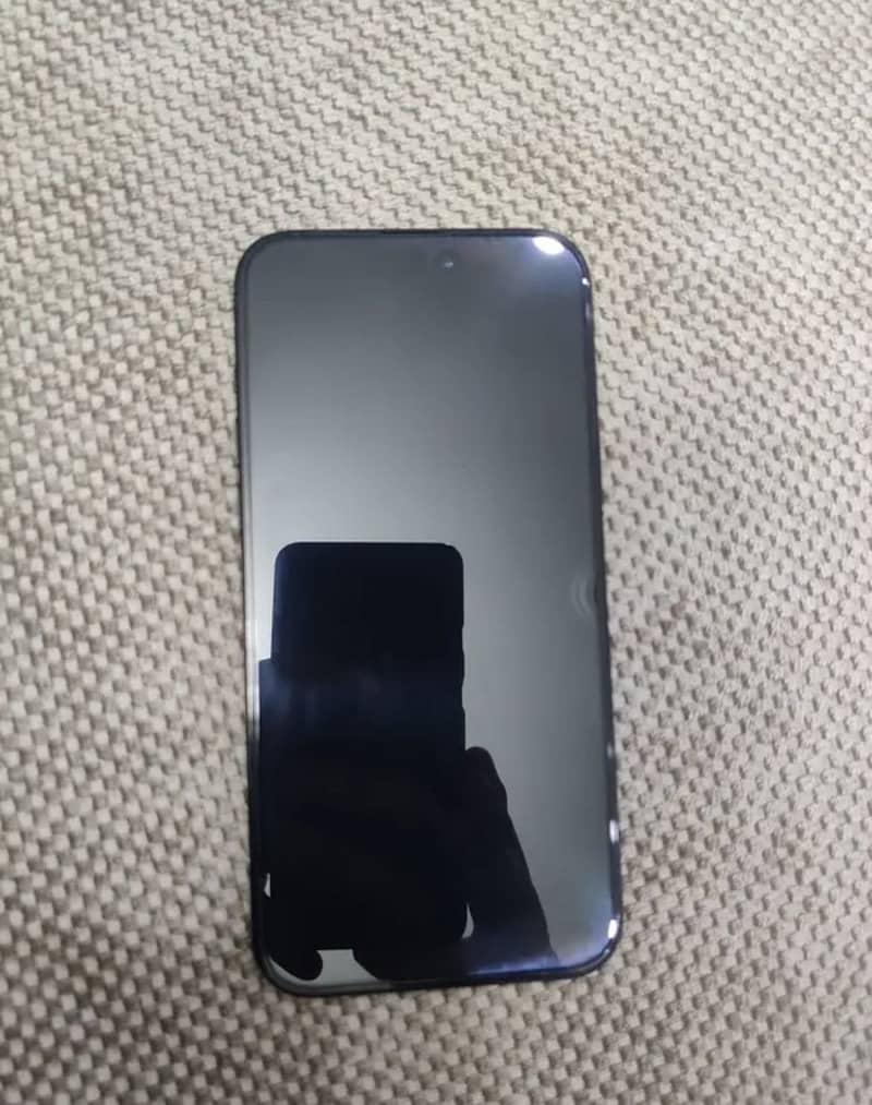 Apple iPhone 13 2