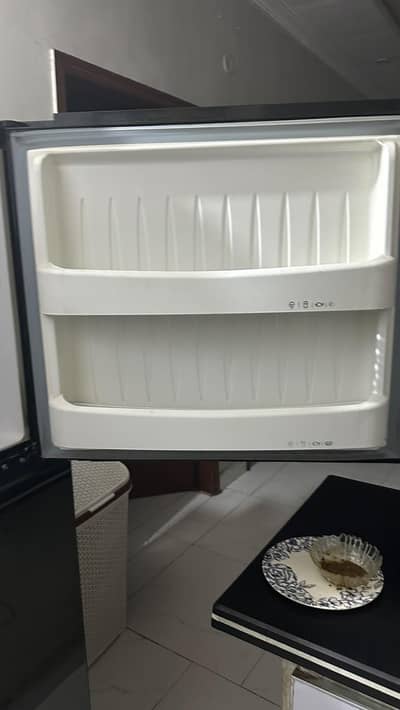 Orient DC Inverter Refrigerator – Large Size | Excellent Condition