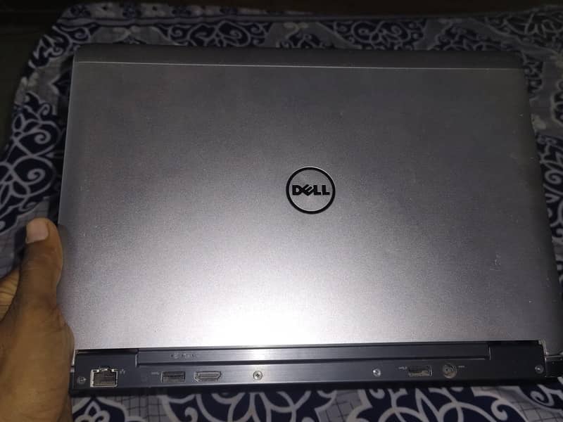 Dell latitude e7240 1