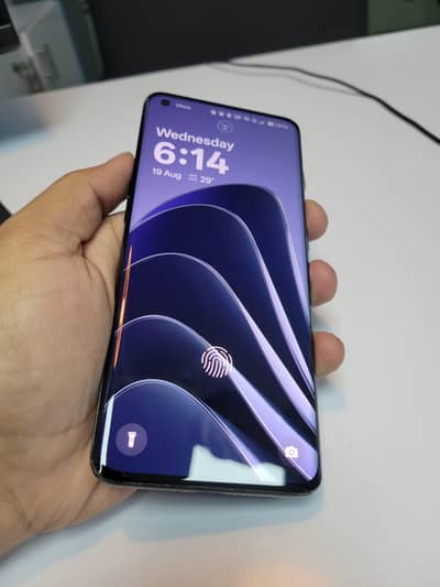 One Plus 10 Pro | Excellent Shining Condition | Official PTA | 10/10