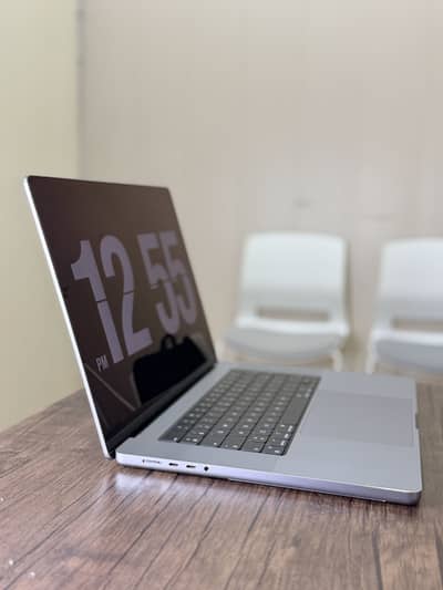 Apple Macbook M1 Pro 2021