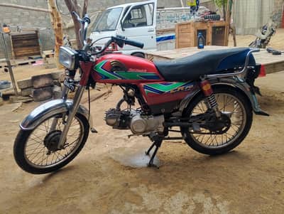 2020 model bike hai engine okay urgent sale