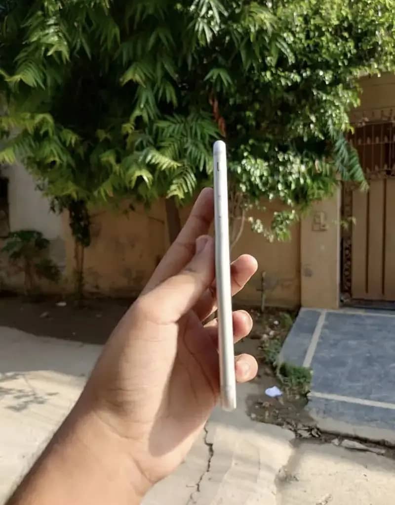 7 plus Just call 4