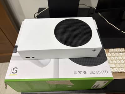 xbox series s with box