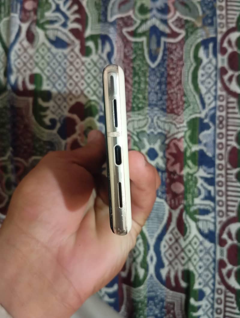 Google Pixel 6 Pro 2