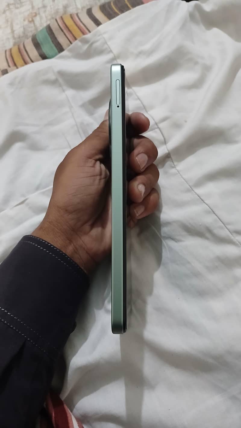 Xiaomi POCO C75 3