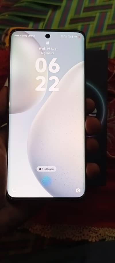 Vivo V40e