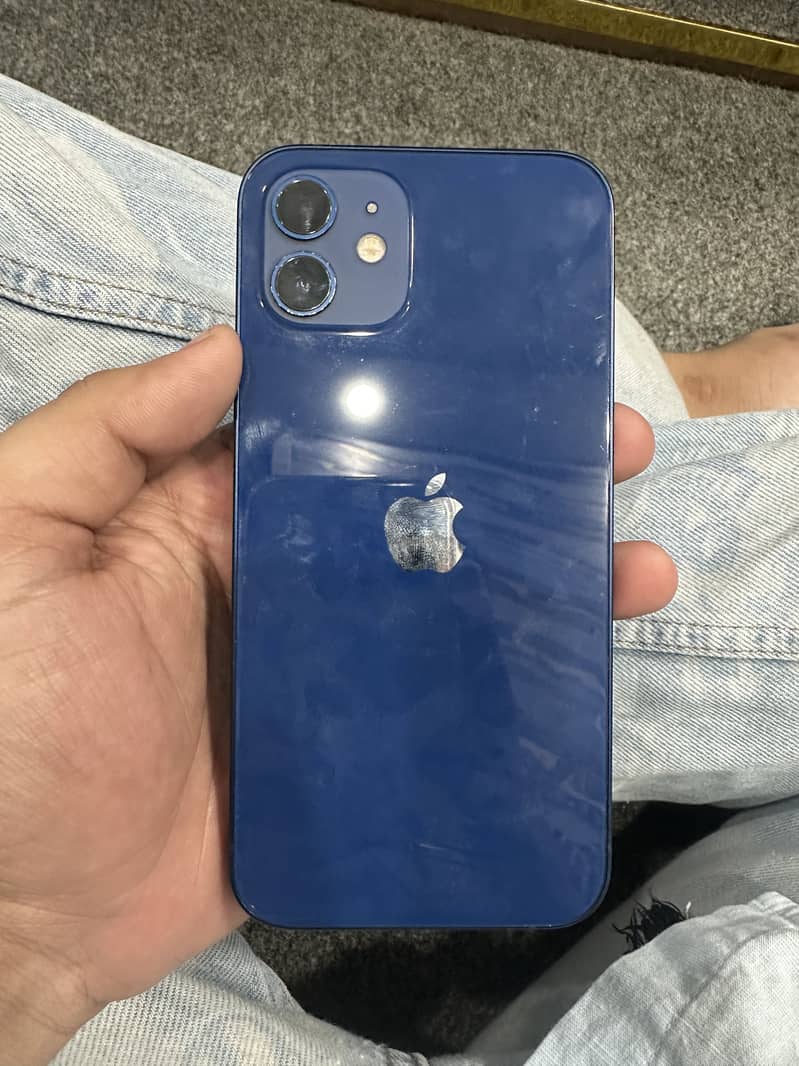 Apple iPhone 12 2