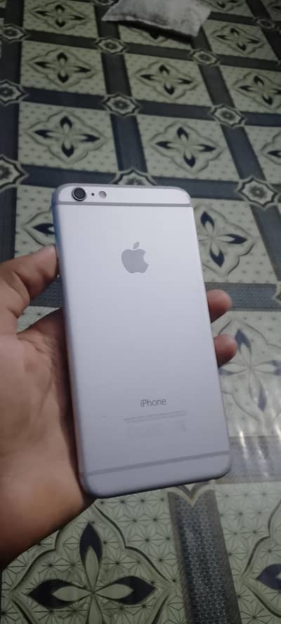 Apple iPhone 6 Plus. 64gb.    03084761591