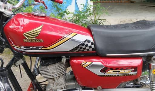 125 Fuel Tank | Tanki Tapy | Special Edition