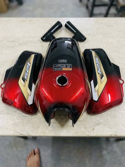 lahori Tanki tape aur Kan Honda 125 ka hai genuine wala