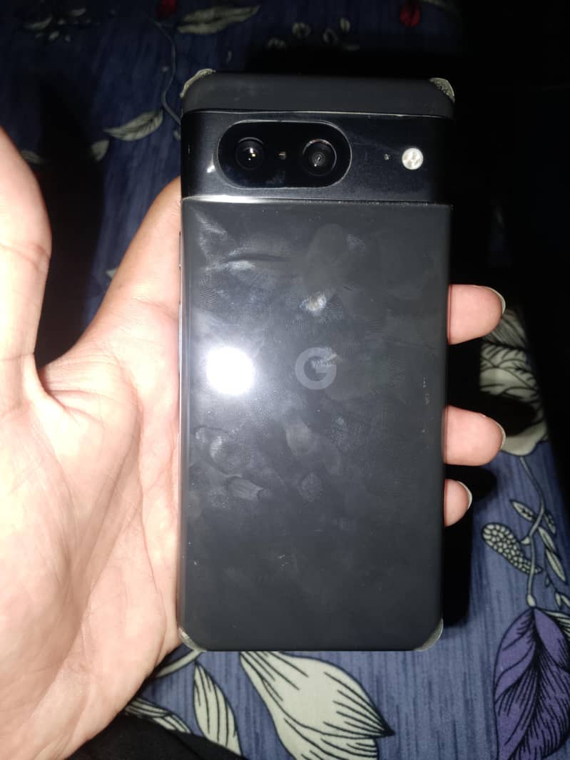 Google Pixel 8 1