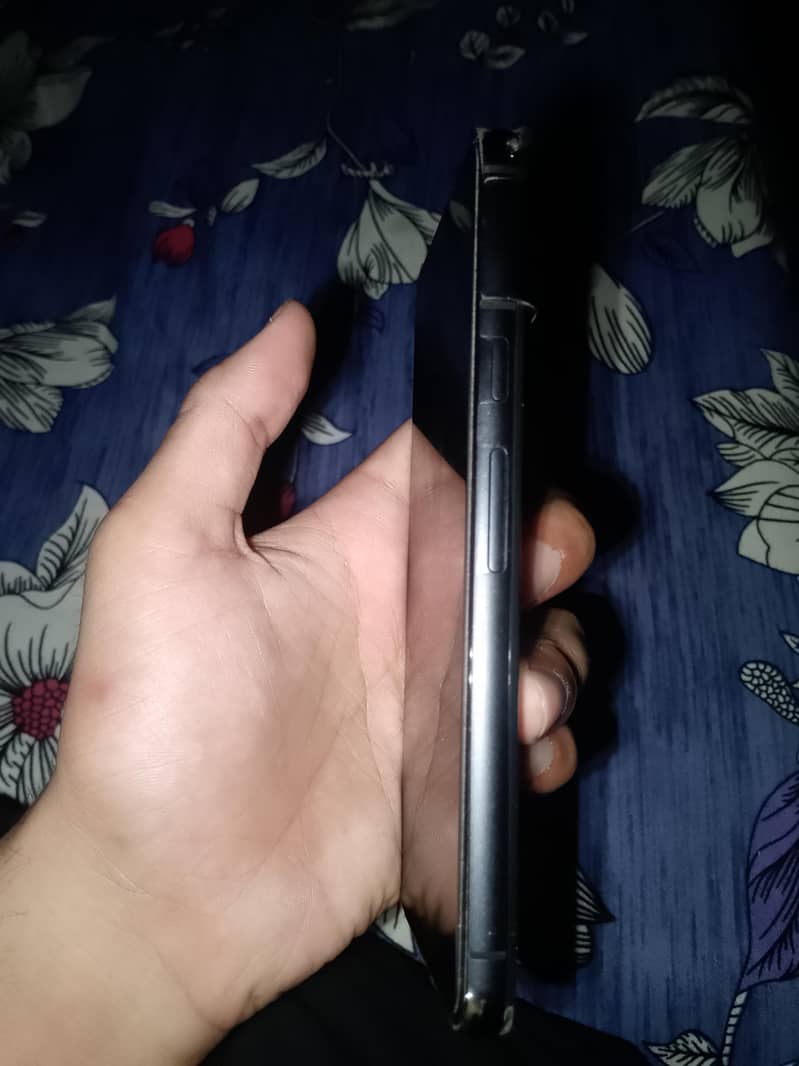 Google Pixel 8 2