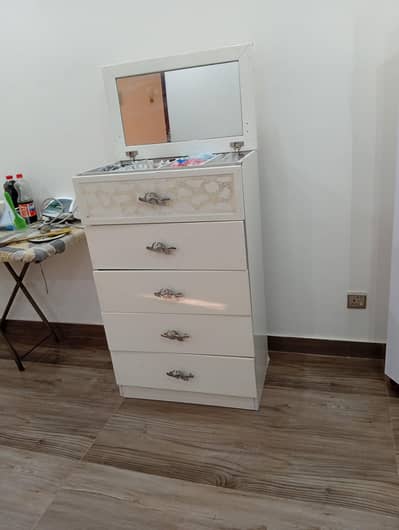 5 drawer big chester