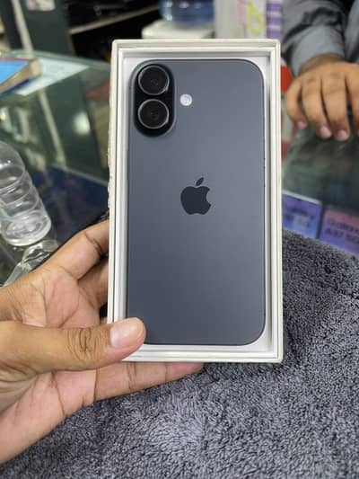 Apple iPhone 17 256gb non pta complete box