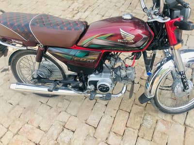 22 modal Honda 70 For Sale